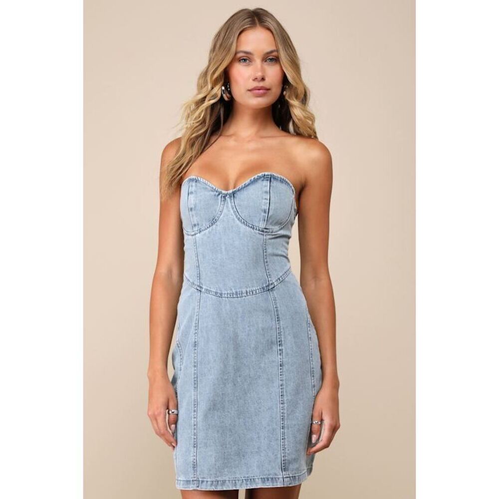 Lulus Trending Take Light Wash Denim Strapless Bustier Mini Dress Blue - Size XS